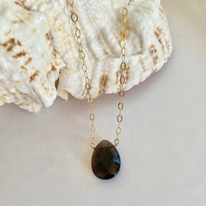 SMOKY QUARTZ NECKLACE - FUME