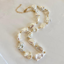 Load image into Gallery viewer, PEARL NECKLACE - OCEANA
