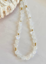 Load image into Gallery viewer, MOONSTONE NECKLACE - GRACE
