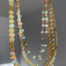 Load image into Gallery viewer, OPAL NECKLACE - UPALA
