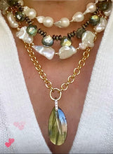 Load image into Gallery viewer, LABRADORITE DROP NECKLACE - DAYONARA
